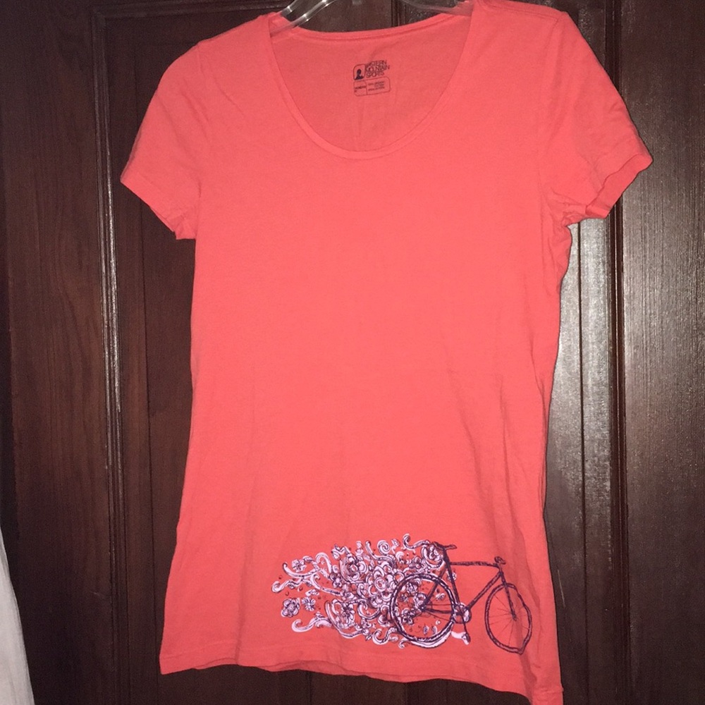 Sold! EUC bicycle tshirt